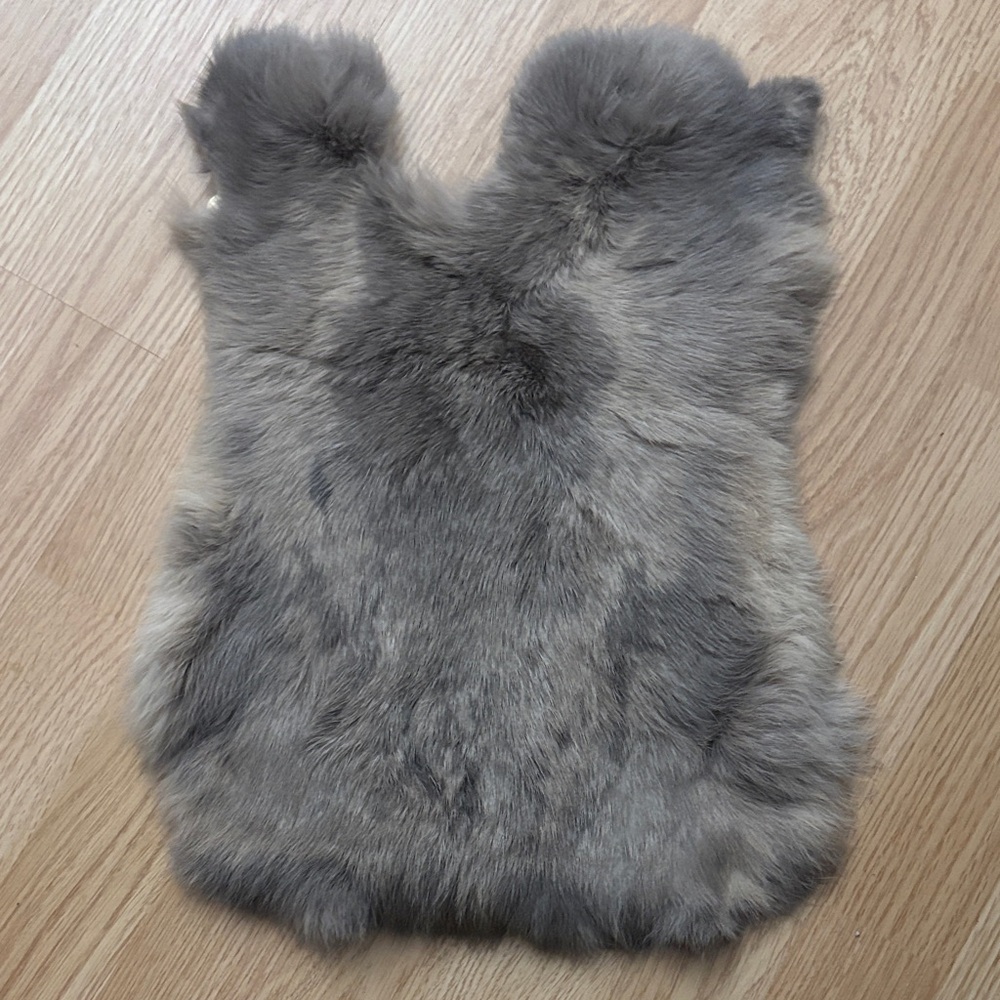 A416 Natural Gray Rabbit Fur Pelt - Plush Tanned Craft Supply Hide